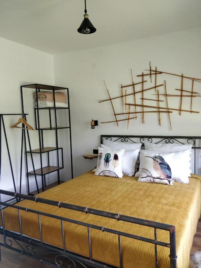 Apartments Celopek Licko Petrovo Selo ภายนอก รูปภาพ