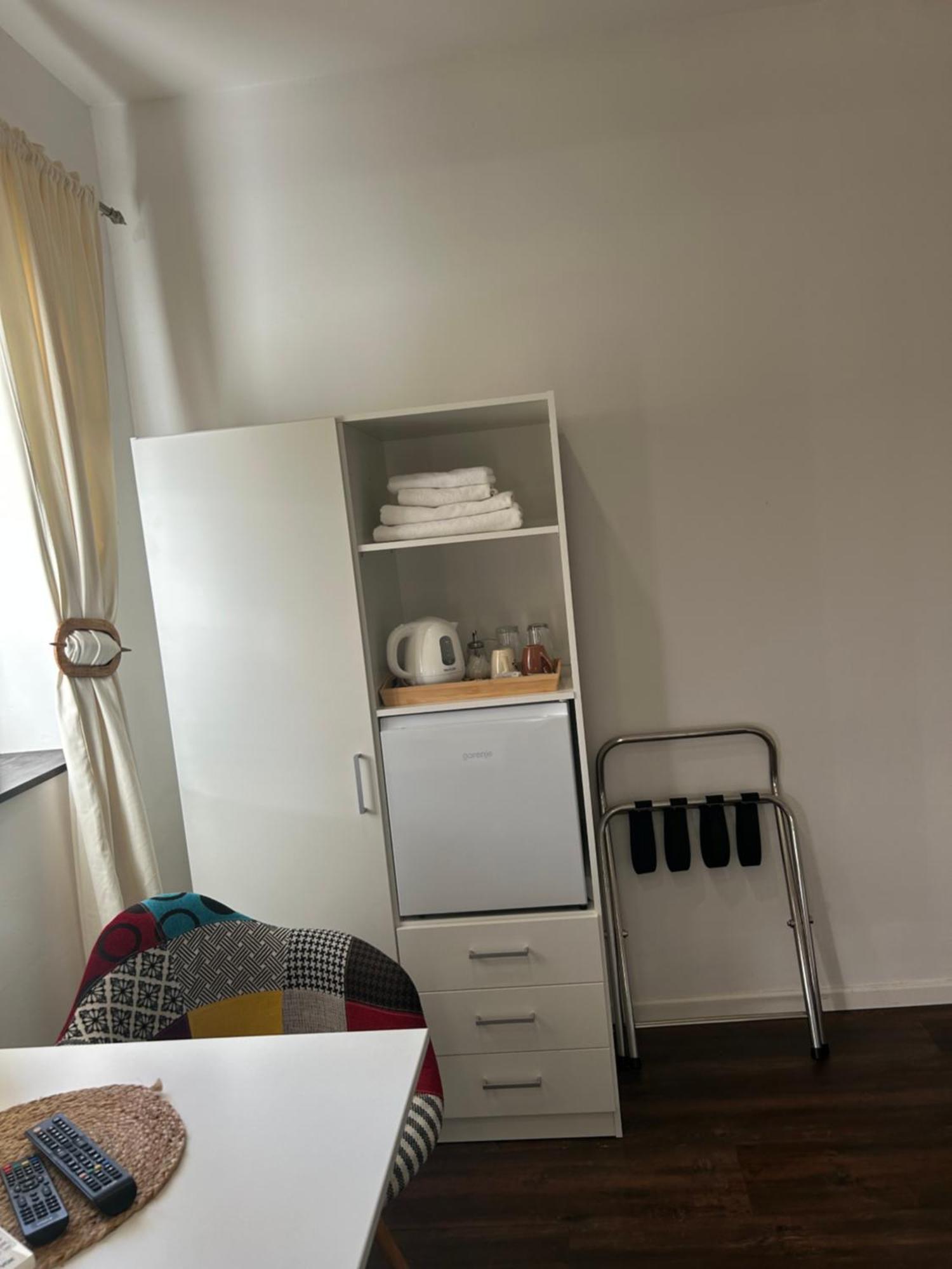 Apartments Celopek Licko Petrovo Selo ภายนอก รูปภาพ